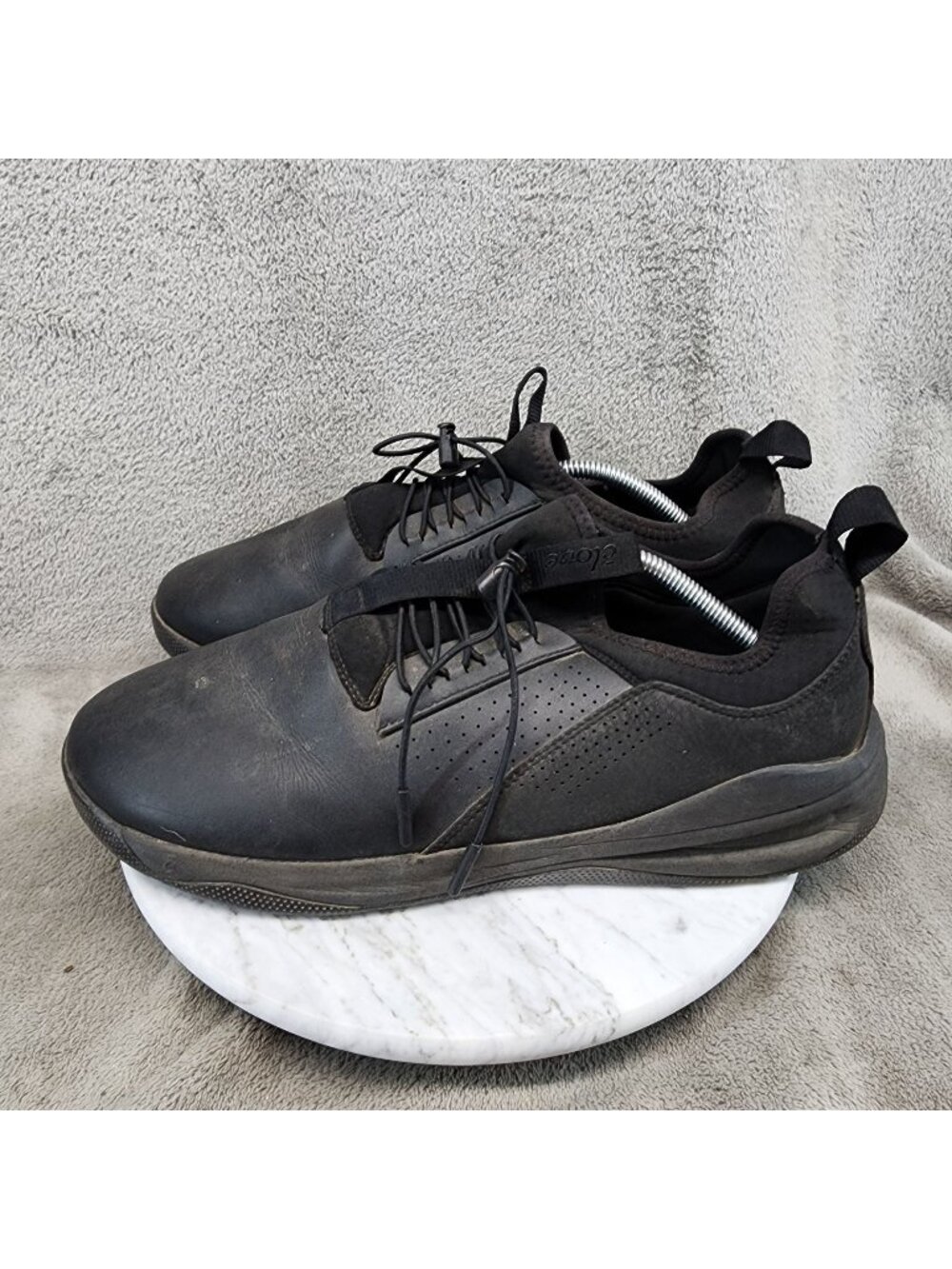 Clove Shoes Mens Size 13 Black Faux Leather Classic Lace Up Sneakers *Read*
